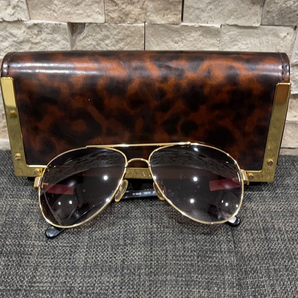 Tory Burch Aviators
